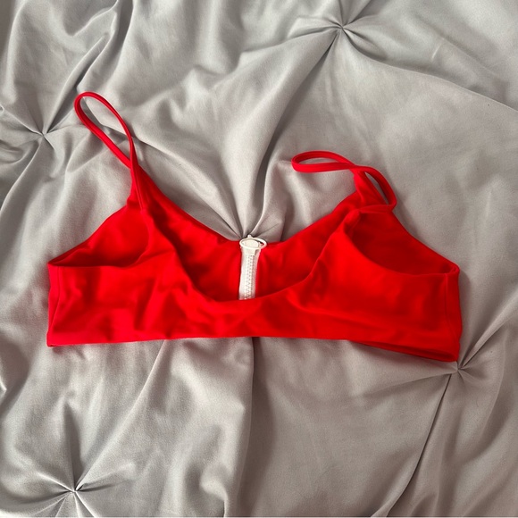 red bikini top - Picture 2 of 3